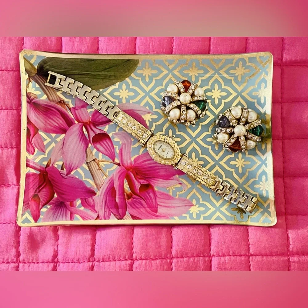 BATH & BODY WORKS SOAP / JEWELRY /WATCH DISH